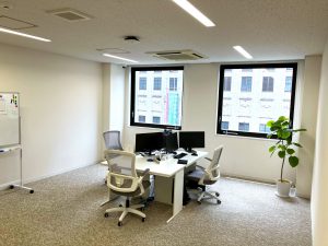 鹿児島オフィスの執務室